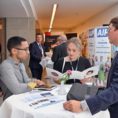 Feel-Photo HOCHWERTIGE PORTRAIT-, BUSINESS- & EVENTFOTOGRAFIE AUS EINER HAND! 009