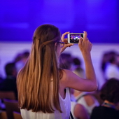 Feel-Photo HOCHWERTIGE PORTRAIT-, BUSINESS- & EVENTFOTOGRAFIE AUS EINER HAND! 020