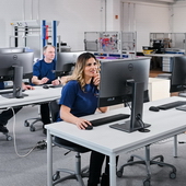 Feel-Photo HOCHWERTIGE PORTRAIT-, BUSINESS- & EVENTFOTOGRAFIE AUS EINER HAND! 072