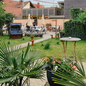 Feel-Photo HOCHWERTIGE PORTRAIT-, BUSINESS- & EVENTFOTOGRAFIE AUS EINER HAND! 015