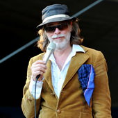 Feel-Photo HOCHWERTIGE PORTRAIT-, BUSINESS- & EVENTFOTOGRAFIE AUS EINER HAND! 046