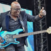 Feel-Photo HOCHWERTIGE PORTRAIT-, BUSINESS- & EVENTFOTOGRAFIE AUS EINER HAND! 065