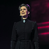 Feel-Photo HOCHWERTIGE PORTRAIT-, BUSINESS- & EVENTFOTOGRAFIE AUS EINER HAND! 097